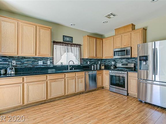 5th image of 11600 Vesuvio Ct