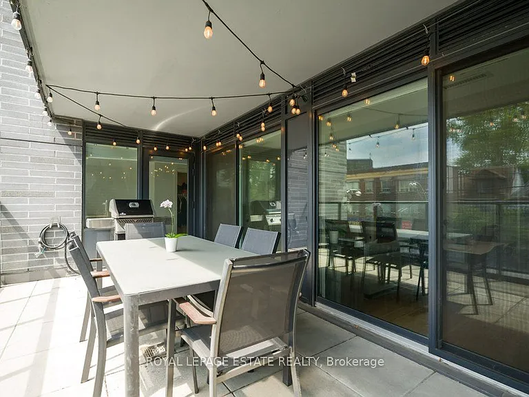 1888 Queen St E #211 — Photo 25