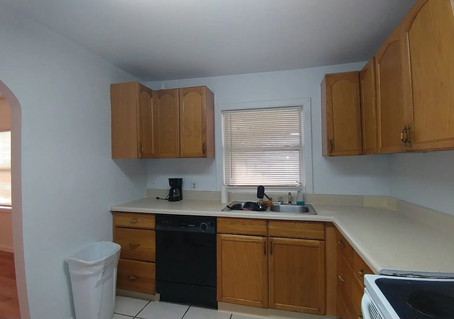 Your Next Home Is Here Charming 3/1 in Apopka! — Photo 4