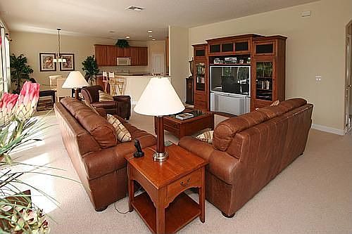 Large, Comfortable Family Room!