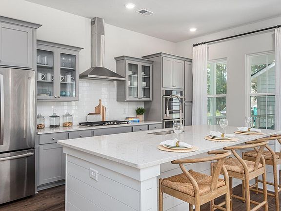 6th image of this home