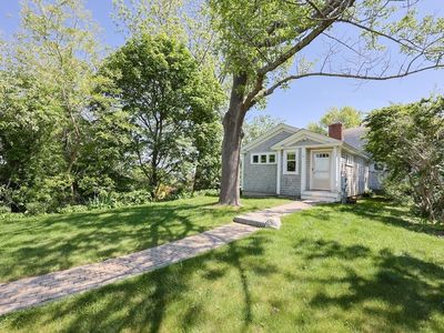 9 Landmark Ln, Rockport, MA, 01966