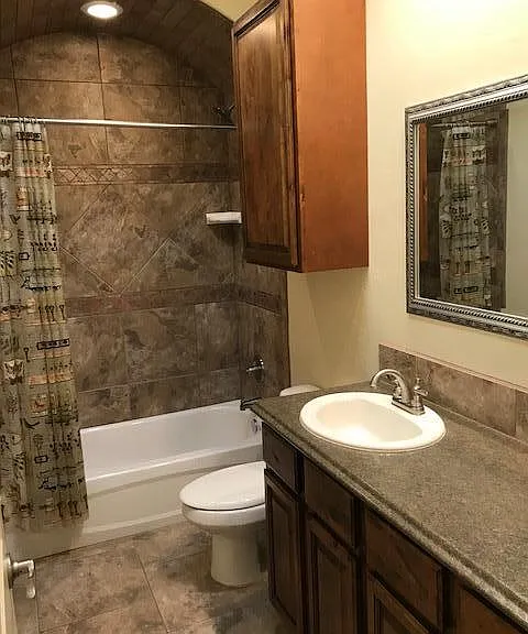Bathroom #2