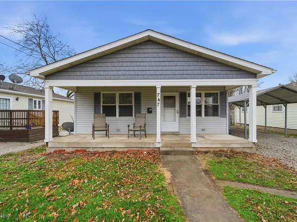747 14th St SE, Massillon, OH 44646