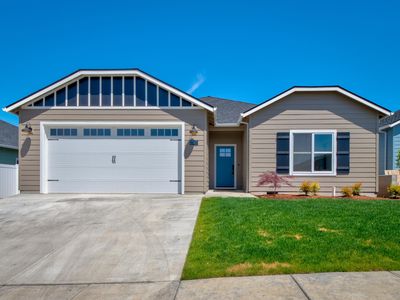 1747 Luxor Ln, Medford, OR, 97504