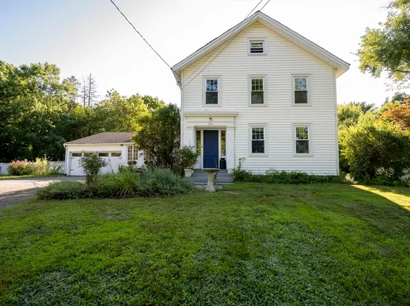 1301 S East St, Amherst, MA 01002