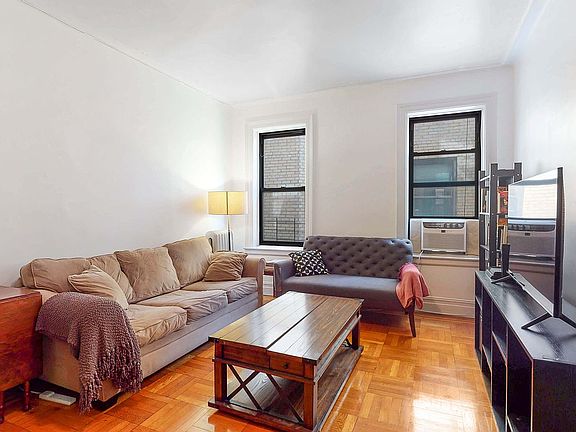 4th image of 371 Fort Washington Ave APT 4G