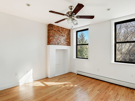 3rd image of 291 5th Ave APT 3L