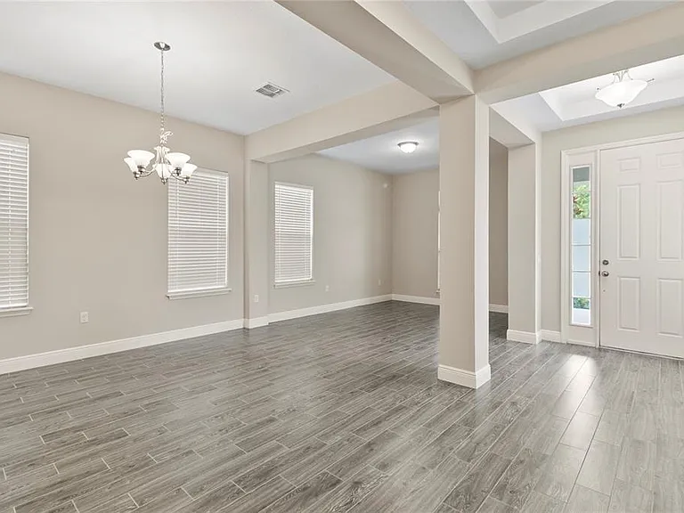 8764 Powder Ridge Trl — Photo 4