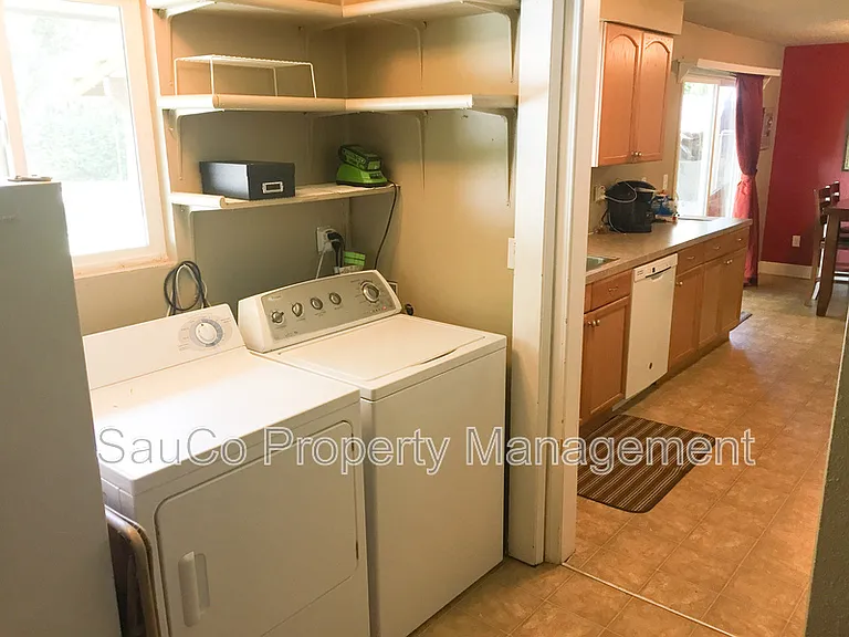 22120 S Leslie Ave — Photo 13