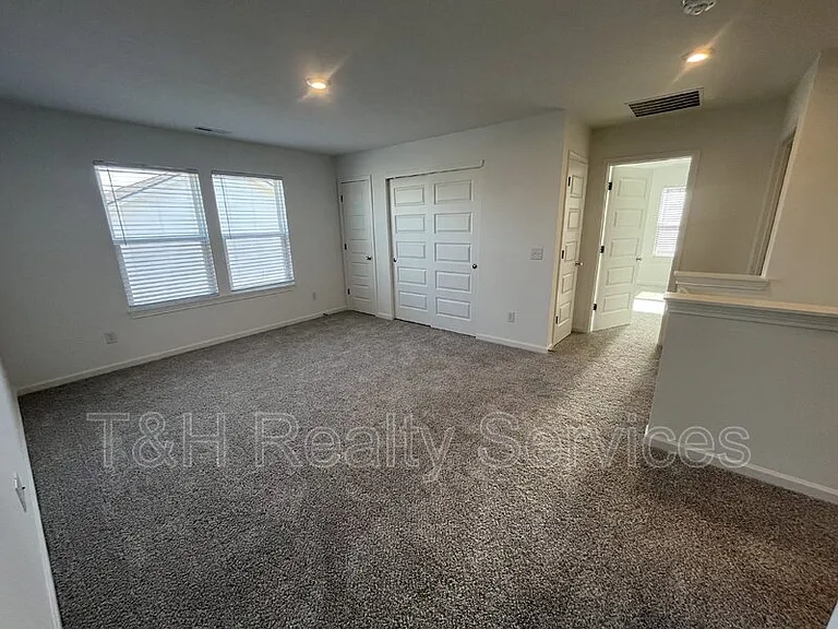 4801 Summerfield Dr — Photo 26