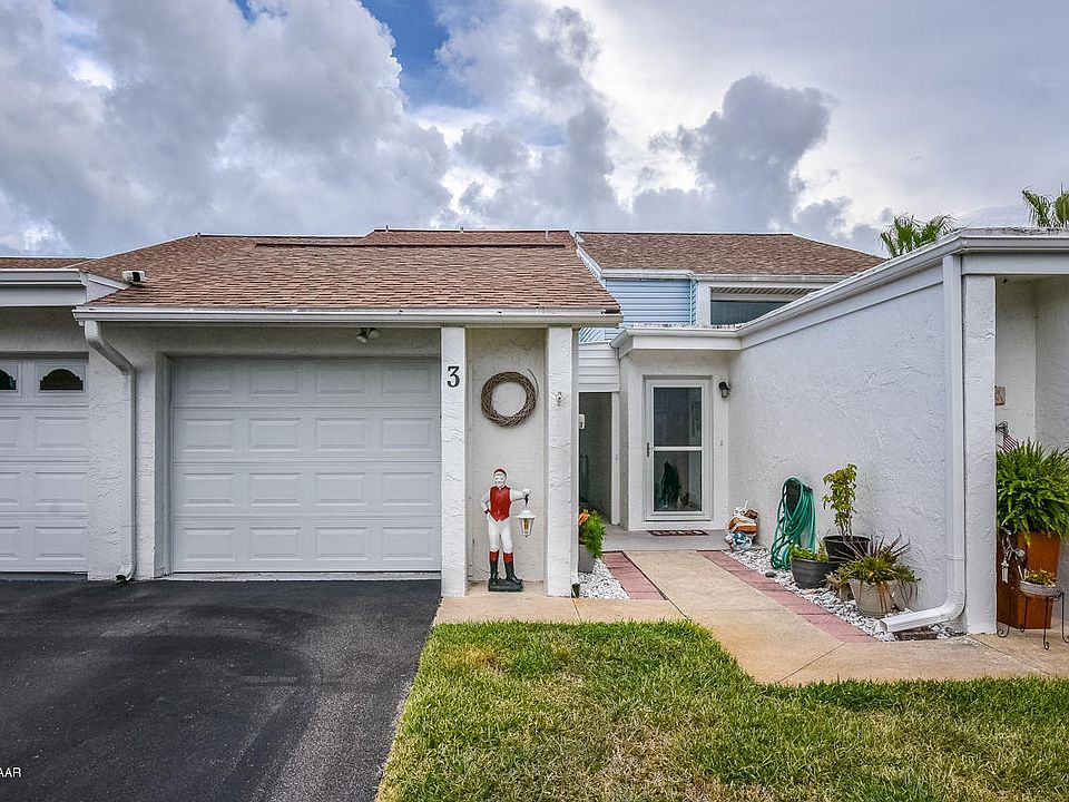1st image of 3 Bristol Ln