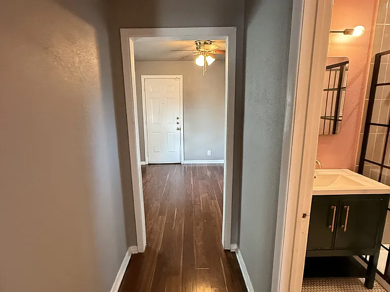 3525 Cripple Creek Dr — Photo 4