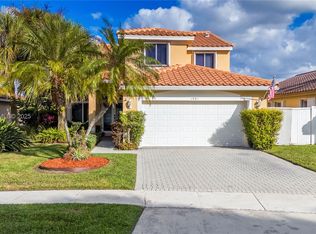 1981 NW 178th Ter, Pembroke Pines, FL 33029
