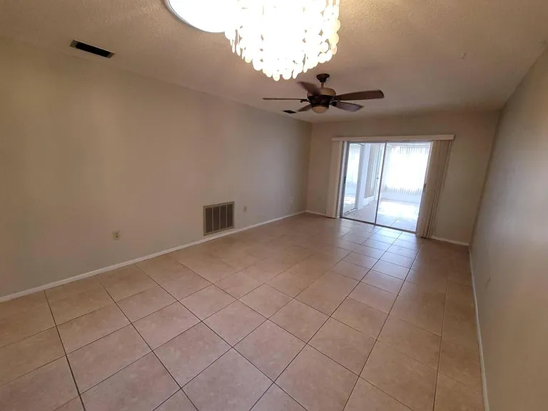2932 Stillwell Ct — Photo 21
