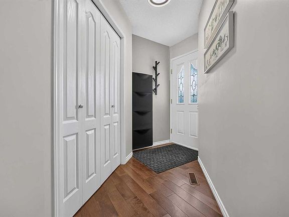 5th image of 138 S Tuscarora Way NW