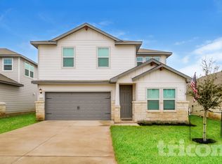 13630 Paxton Blvd, Saint Hedwig, TX 78152