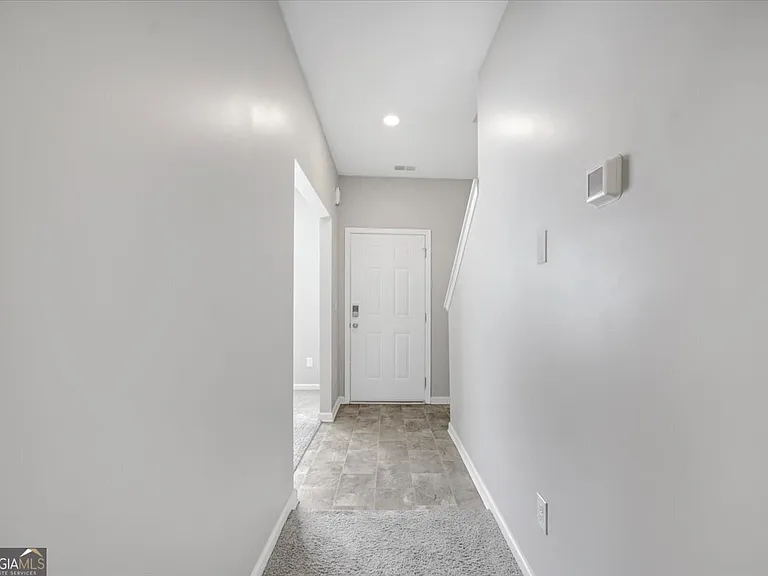 2626 Parrish Ct — Photo 6