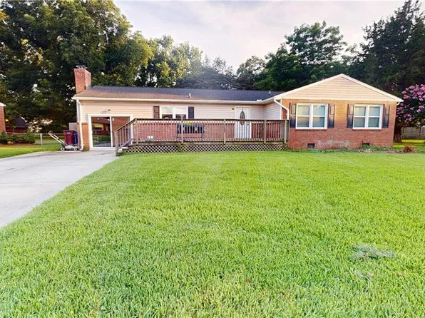 117 Capital Ave, Chesapeake, VA 23324