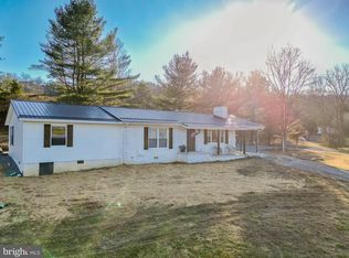 245 Oakwood Estates Rd, Franklin, WV 26807