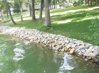 1928 Baintree Rd, Davis, IL 61019