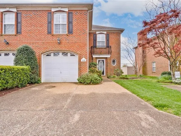 1028 Haygood Estate Ln, Virginia Beach, VA 23455