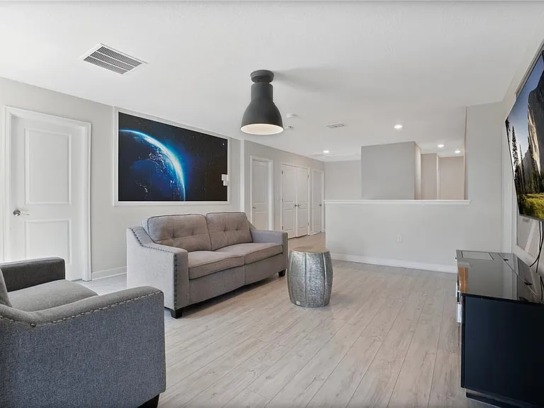 1613 Maidstone Ct — Photo 14