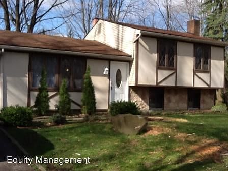 1st image of 1926 Burr Oaks Ct