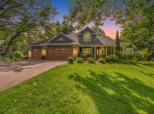 7876 Summerhill Ct, Kalamazoo, MI 49009