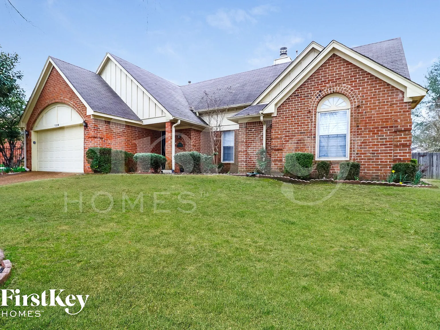 3 bed, 2.0 bath, 1802 sqft, $1,845 — Photo 2