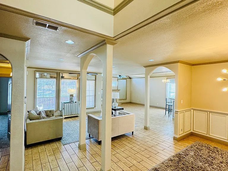 1738 Hadbury Ln — Photo 31