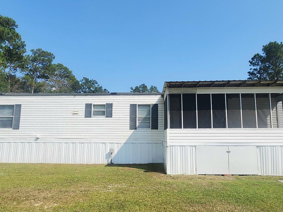 1st image of 7828 Petunia Dr