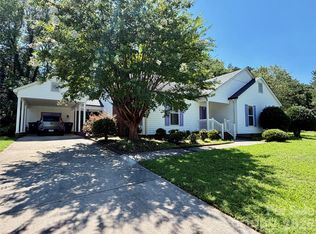 477 Birchwood Trl NE, Concord, NC 28025