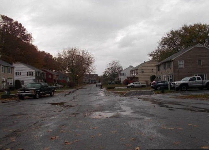 2nd image of 21 Riverbank Cir #6B