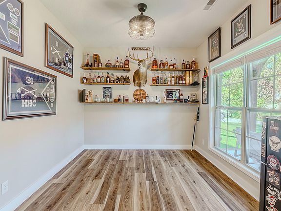 3rd image of 7159 Grizzly Creek Ln