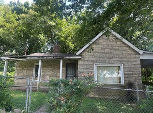 920 Carpenter St, Clarksville, TN 37040