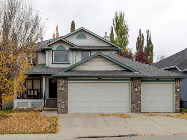 63 S Sierra Madre Cres SW, Calgary, AB T3H 3M4