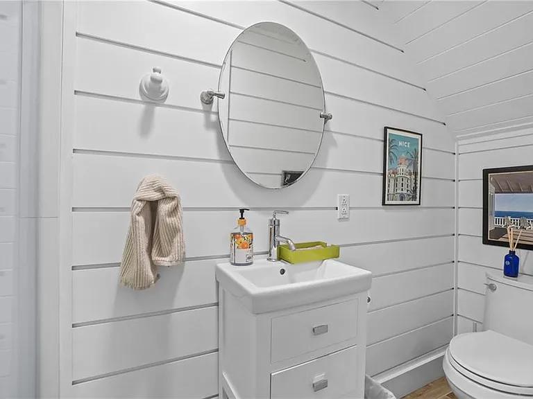 26 Narragansett Ave #4 — Photo 12