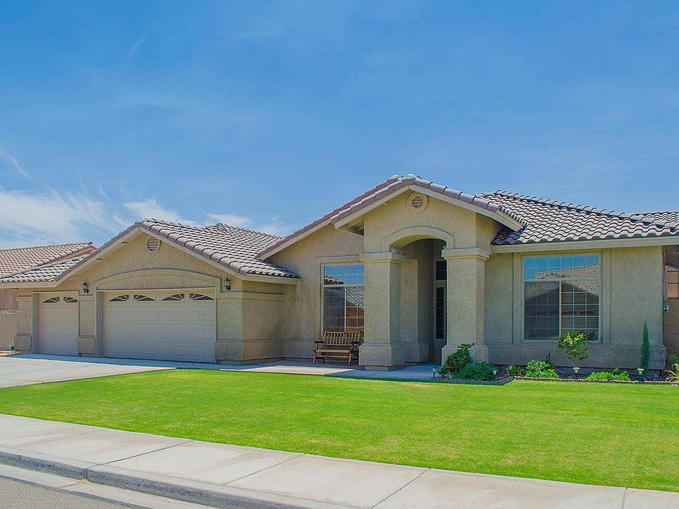 1st image of 6093 E 46th Ln