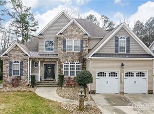 8143 Summit Ridge Dr, Catawba, NC 28609