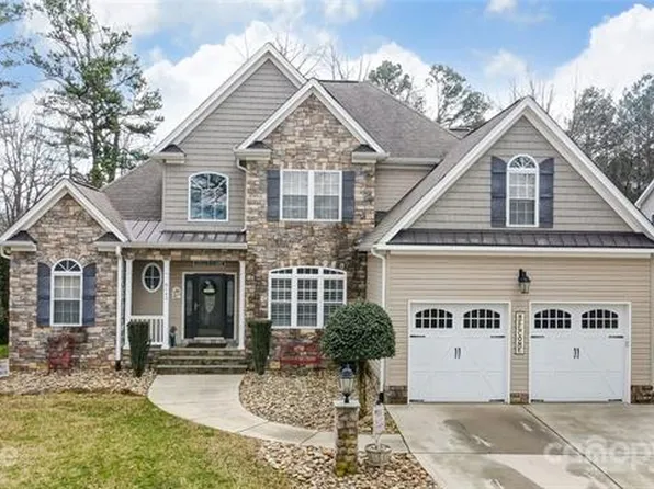 8143 Summit Ridge Dr, Catawba, NC 28609