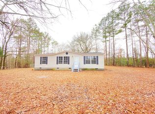 2619 Sam Hodges Rd, Hodges, SC 29653