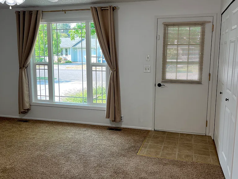 1710 E Jenny Lynn Ln — Photo 25