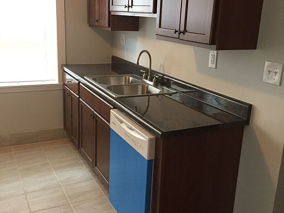 3rd image of 5033 Oleatha Avenue # Fl 1