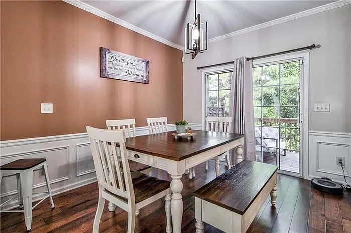 4003 Edgecomb Dr — Photo 15