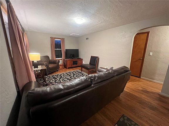 4th image of 3327 N 74th St