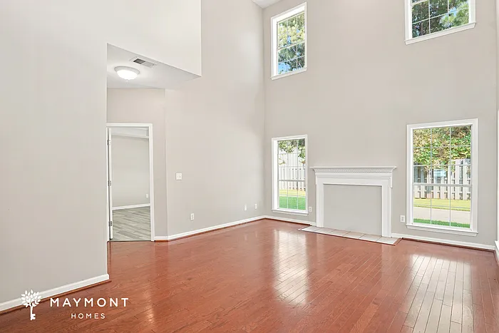 2306 Forest Lakes Ln — Photo 4