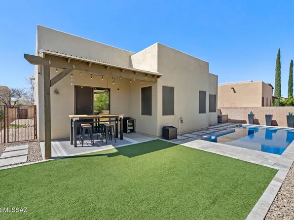 217 E Forrest Feezor St, Vail, AZ 85641