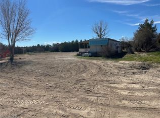 1300 W Windsong Ln, Pahrump, NV 89048