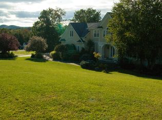 7 Country Woods Dr, Chester, NY 10918